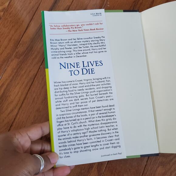 Nine Lives To Die Hardback Book Rita Mae Brown & Sneaky Pie Brown - Picture 2 of 2